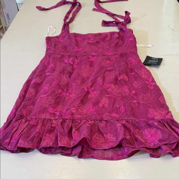 Lulus No One Prettier Magenta Floral Embroidered Tie-strap Mini Dress Size M - Picture 3 of 8